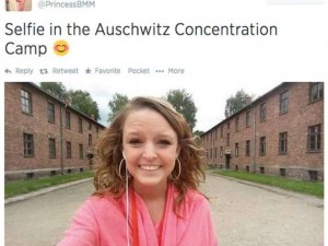 Selfie Auschwitz